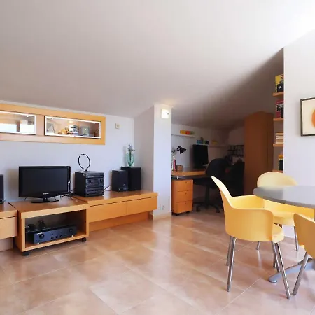 Duplex Vall D'aro F32076 Apartman